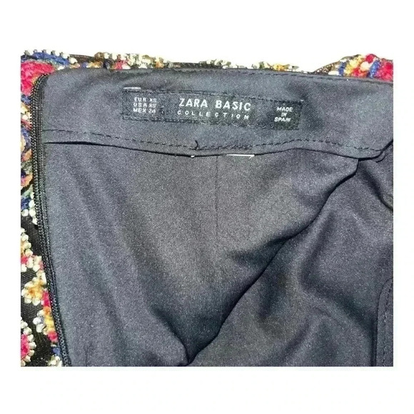 Zara Basic Skirt Womens Extra Small Black 3D Embroidered Mini Lined Festival Mod - Picture 6 of 8